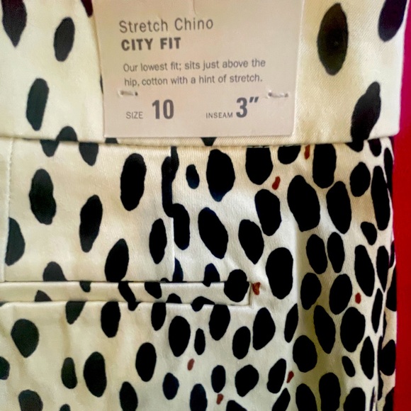 J. Crew leopard print (stretch) chino shorts with 3” inseam. - Picture 4 of 4